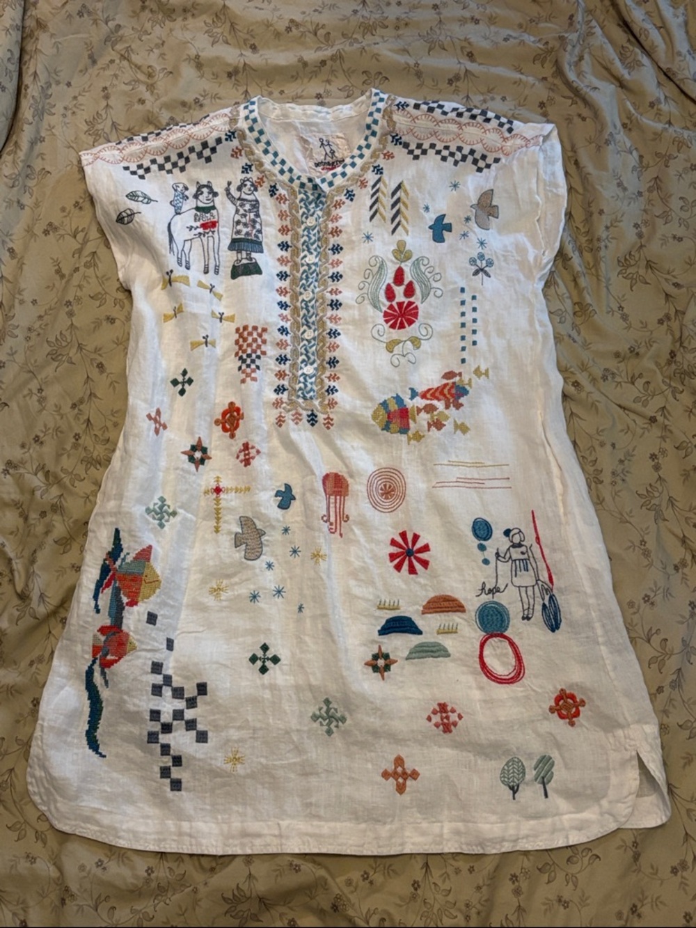 Pete & Greta by Johnny Was Cream Embroidered Mini Shift Dress